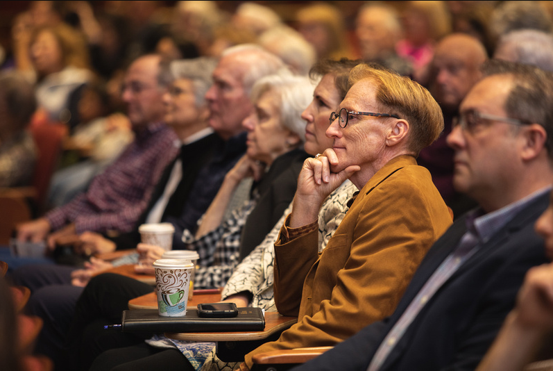 Academic Conference Presentation Tips: Delivering a Powerful Talk